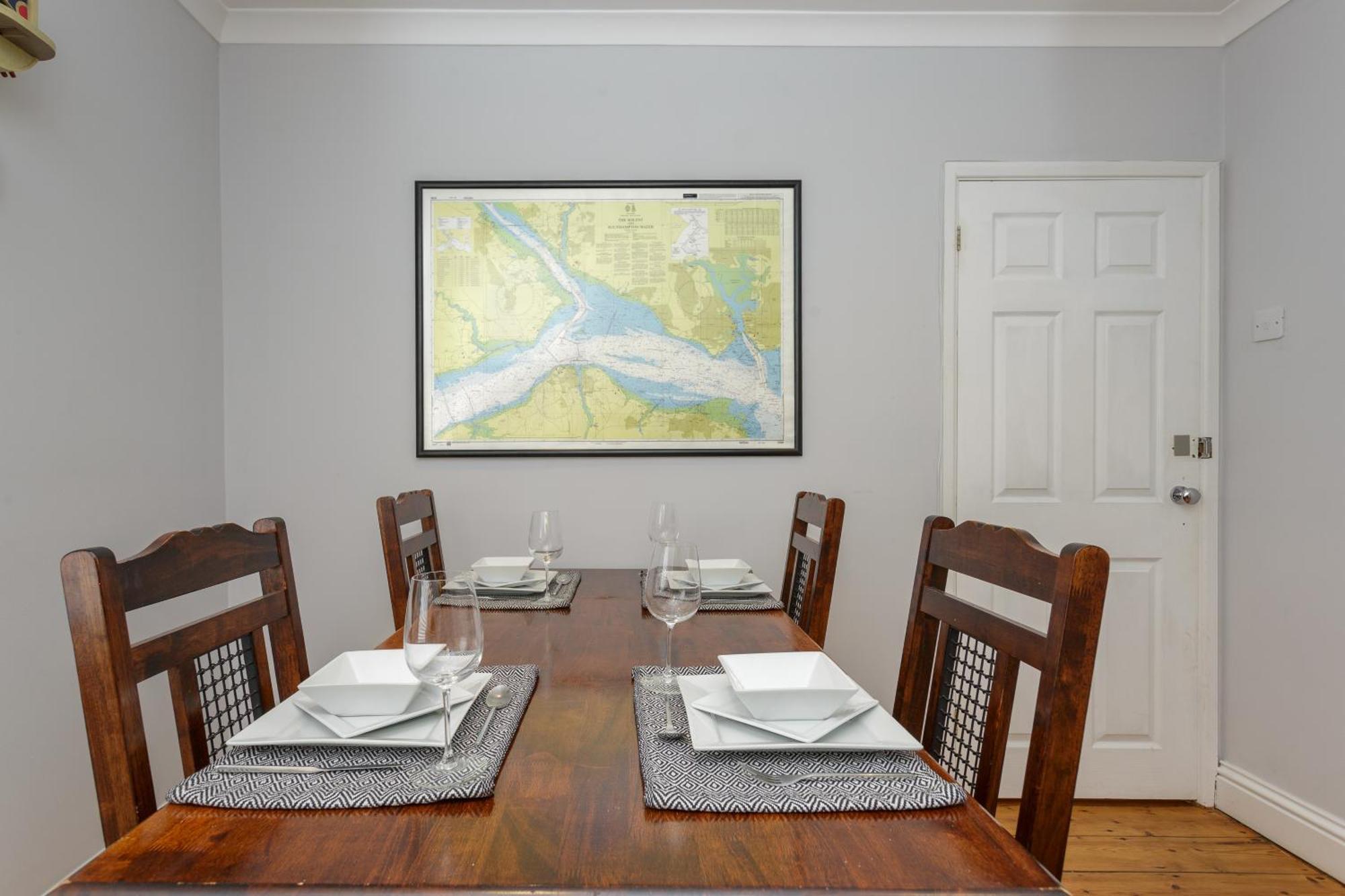 Percy Terrace - Charming 2 Bedroom Town House Портцмаус Экстерьер фото